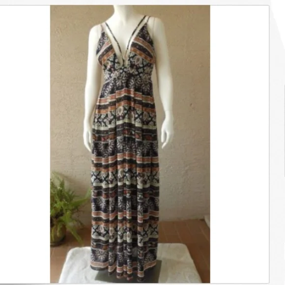 chinese dress ladies Lucy Paris - Moret Maxi Dress main image 1